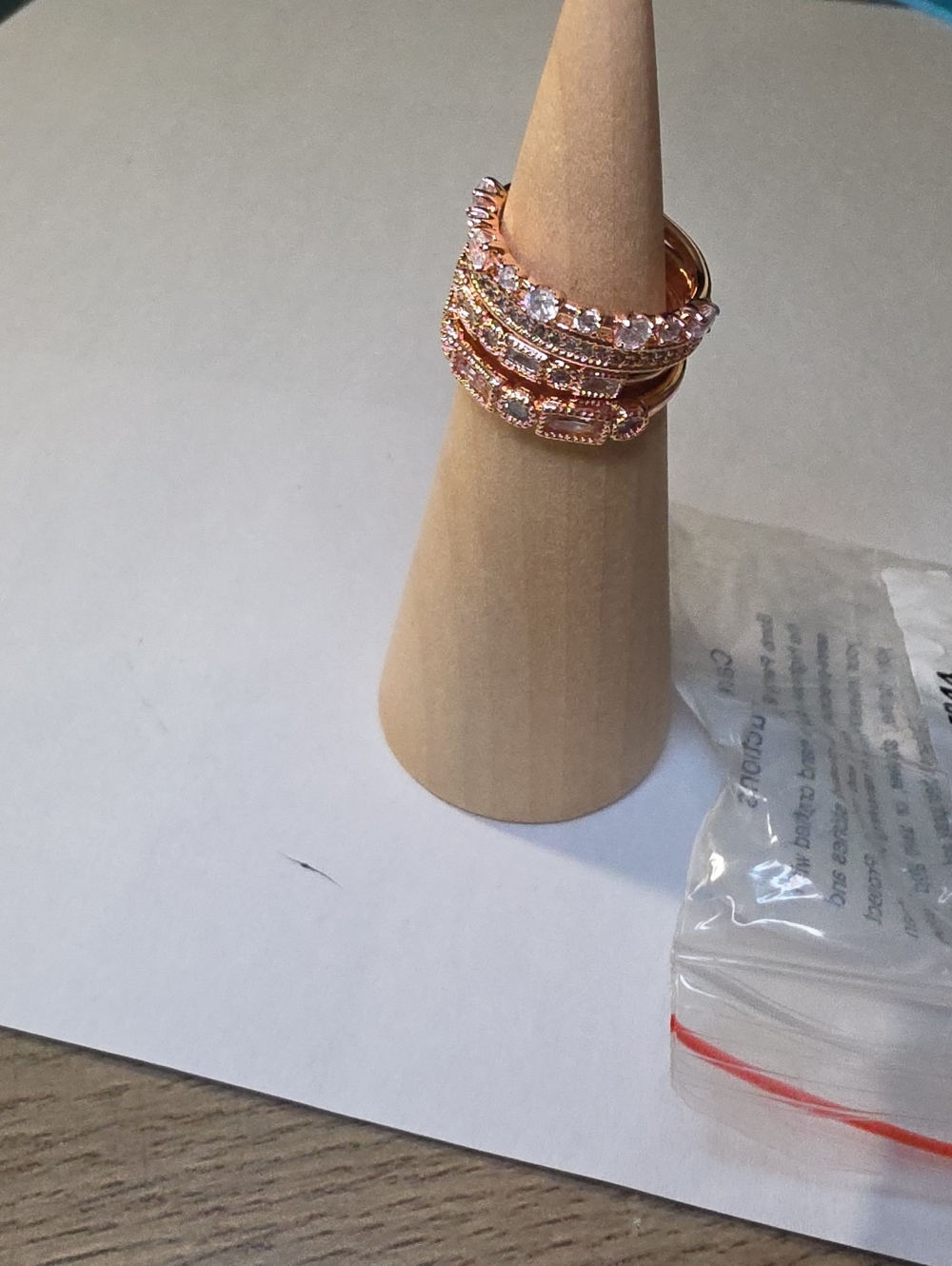 BP_ "Proof Of Presence" Rose Gold Crystal 4 Stackable Rings Size 5